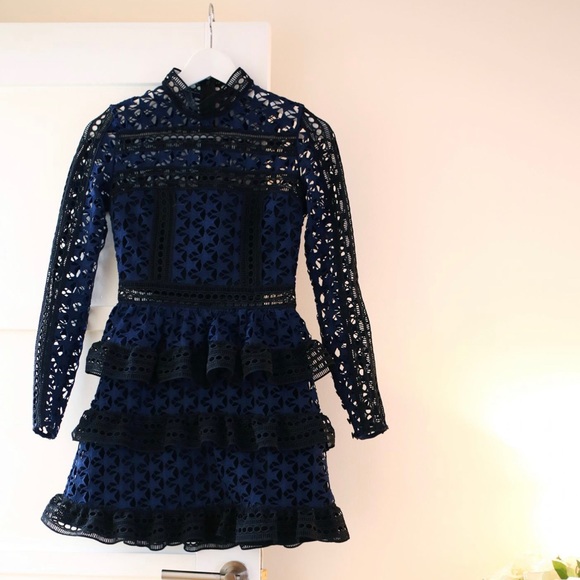 Self-Portrait Dresses & Skirts - NEW Self-Portrait cocktail dress star lace guipure